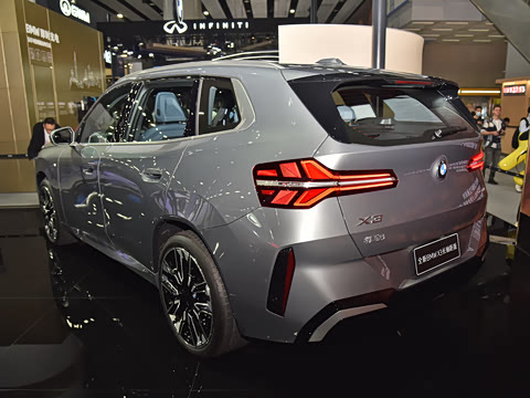 2025�� xDrive30L ������ M�˶���װ