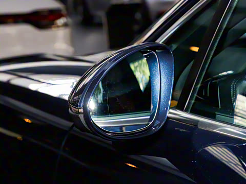 2025�� Cayenne 3.0T