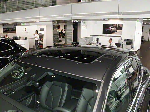 2024�� Macan 2.0T