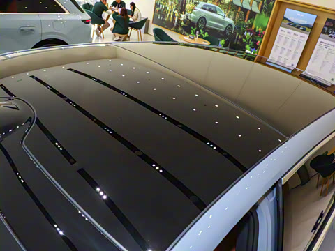 2025�� Ultra ���ܻ��°�