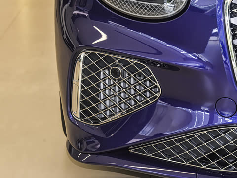 2025�� GT Mulliner��