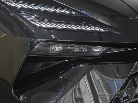 2025�� �����׷�������