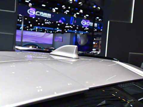 2025�� 560 ����Max��