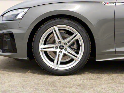 2024�� Coupe 40 TFSI ʱ�ж�����