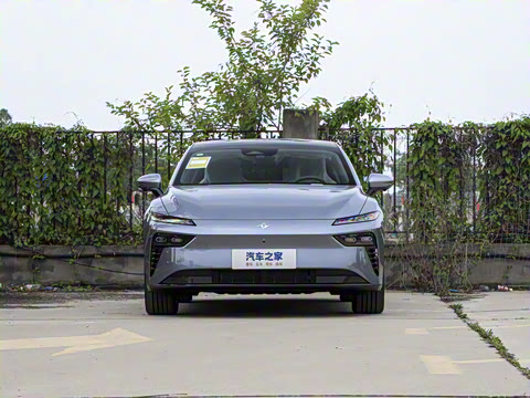 2025�� ���� 550ProѲ����