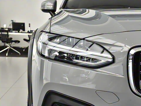 2025�� Cross Country B5 AWD ��Զ��