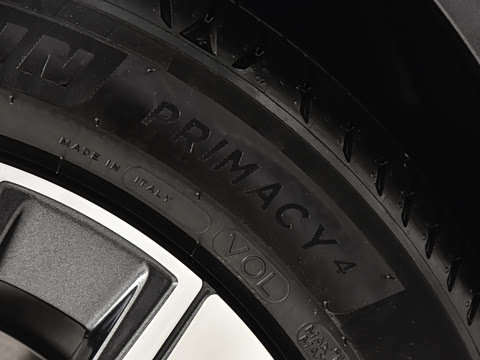 2025�� Cross Country B5 AWD ��Զ��