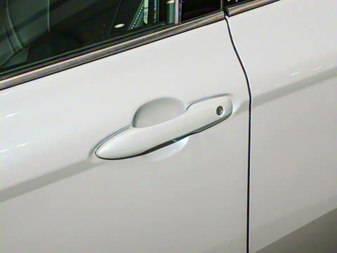 2024�� ˫�� 2.0HE ��Ӣ��