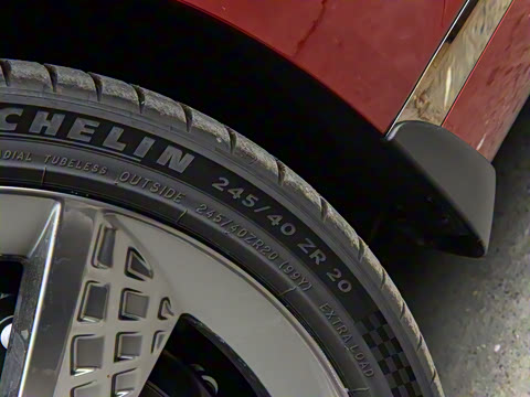 2024�� 2.5T �����콢��