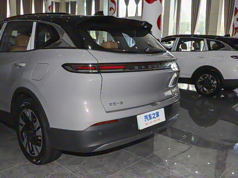 2025�� 210km ������