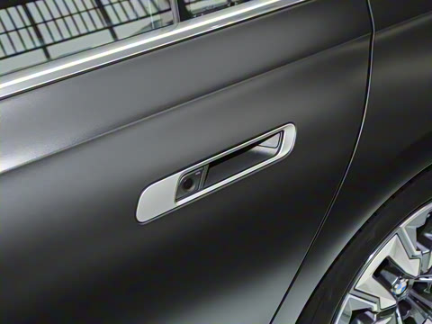 2023�� 740Li ������ ������װ