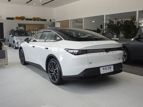 2024�� 560MAX 185kW