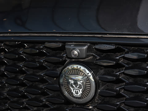 2025�� P400 SPORT