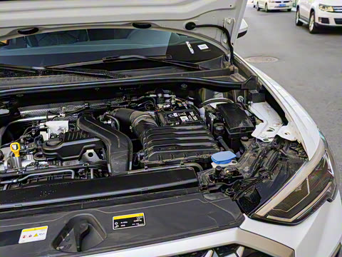 2025�� quattro 45�����ذ� 35TFSI ʱ�ж�����