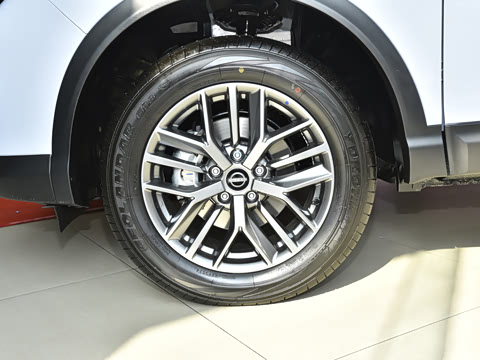2025�� ���� 2.0L CVT XV���İ�