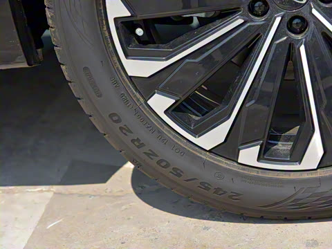 2025�� 2.0T ˫�����������ʿ�� 5��