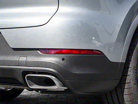 2025�� Cayenne 3.0T