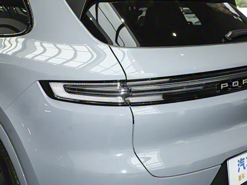 2025�� Cayenne 3.0T ���۰�