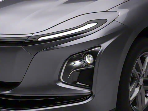 2025�� 610km PLUS