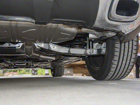 2025�� GLB 220 ʱ����