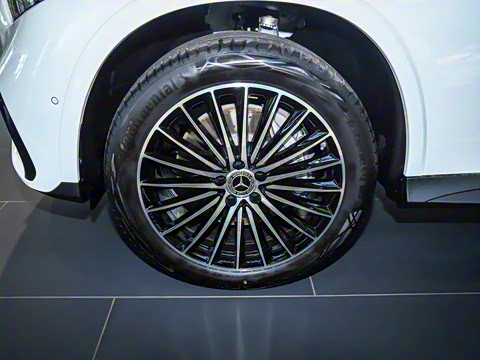 2024�� GLC 300 4MATIC ����SUV