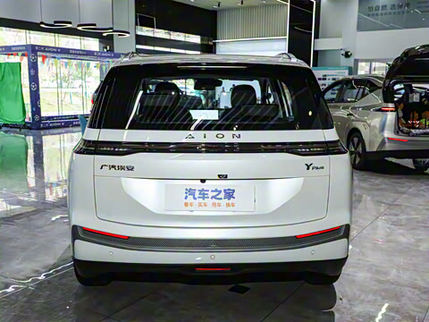 2024�� Younger ��ҫ��