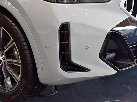 2023�� xDrive30i M�˶���װ