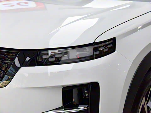 2025�� ���ܰ� 1.6T ��������