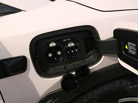 2025�� �Ǽݰ� 305km ���ɰ�