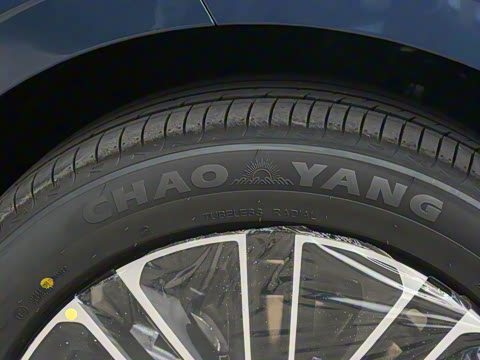 2025�� 130km EM-i ����