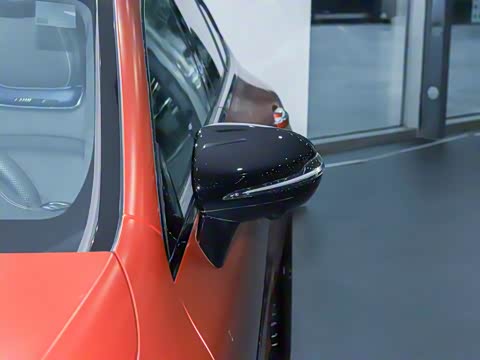 2023�� AMG GT 50 4MATIC+ �����ܳ�