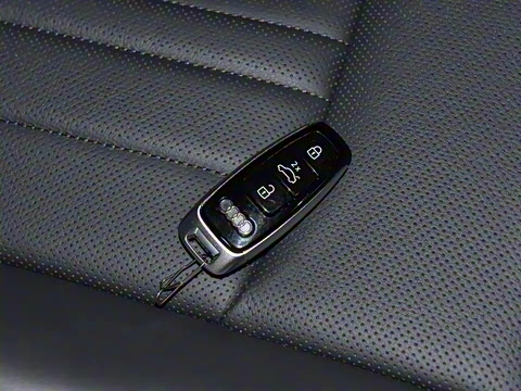 2025�� allroad quattro ̽���� 55 TFSI ����ԽҰ��