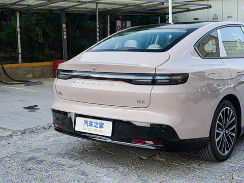 2025�� 550������