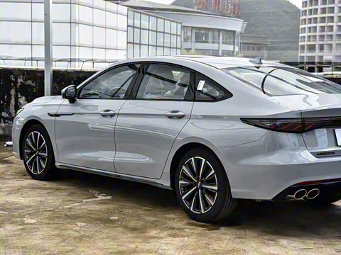 2025�� 2.0T DCT ������