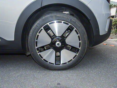 2025�� ������������������