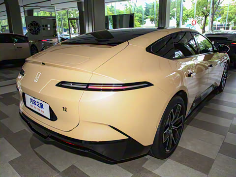 2024�� �Ŀ� 700 ���������������