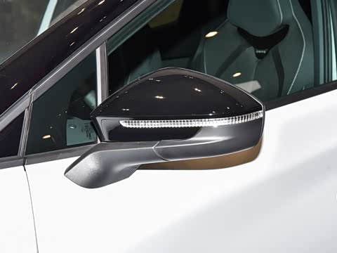 2024�� �Ŀ� Pro ��������