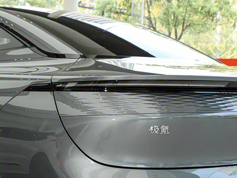 2024�� �����Ǽݰ� 100kWh