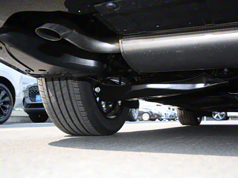 2025�� 2.0T ���ݰ�