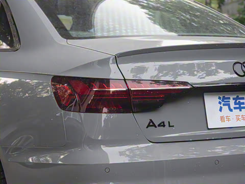 2025�� 200���������� 40 TFSI ���������� B&O ��ҹ��