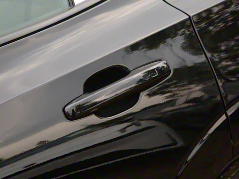 2025�� B5 ������Զ��ҹ�ڰ�