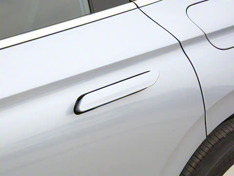 2025�� 2.0T ���а�