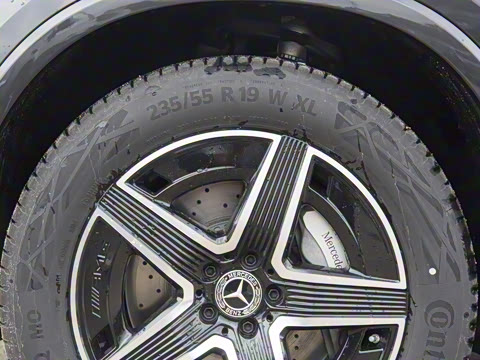 2025�� GLC 260 4MATIC ����SUV