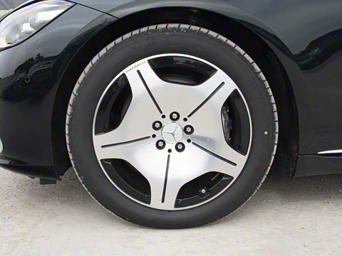 2025�� S 480 4MATIC