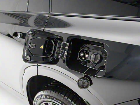 2025�� Ǭ�� UItra 6��