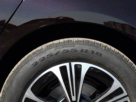 2025�� E 260 L �˶���