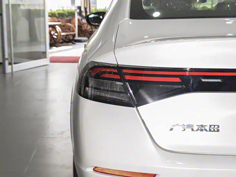 2025�� 260TURBO ������