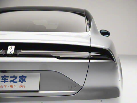 2025�� PHEV ����������