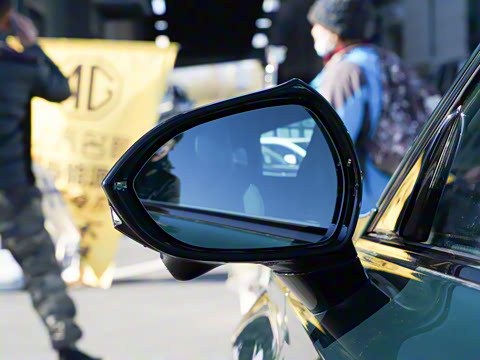 2025�� 2.0T Trophy+ �����˶���