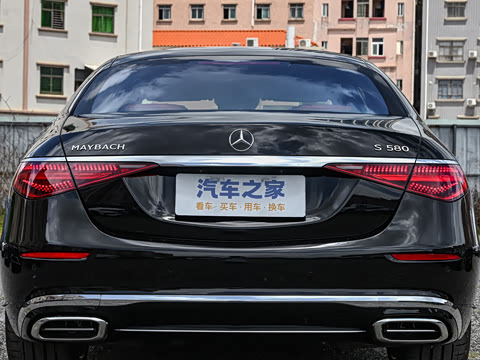 2025�� �Ŀ� S 580 4MATIC